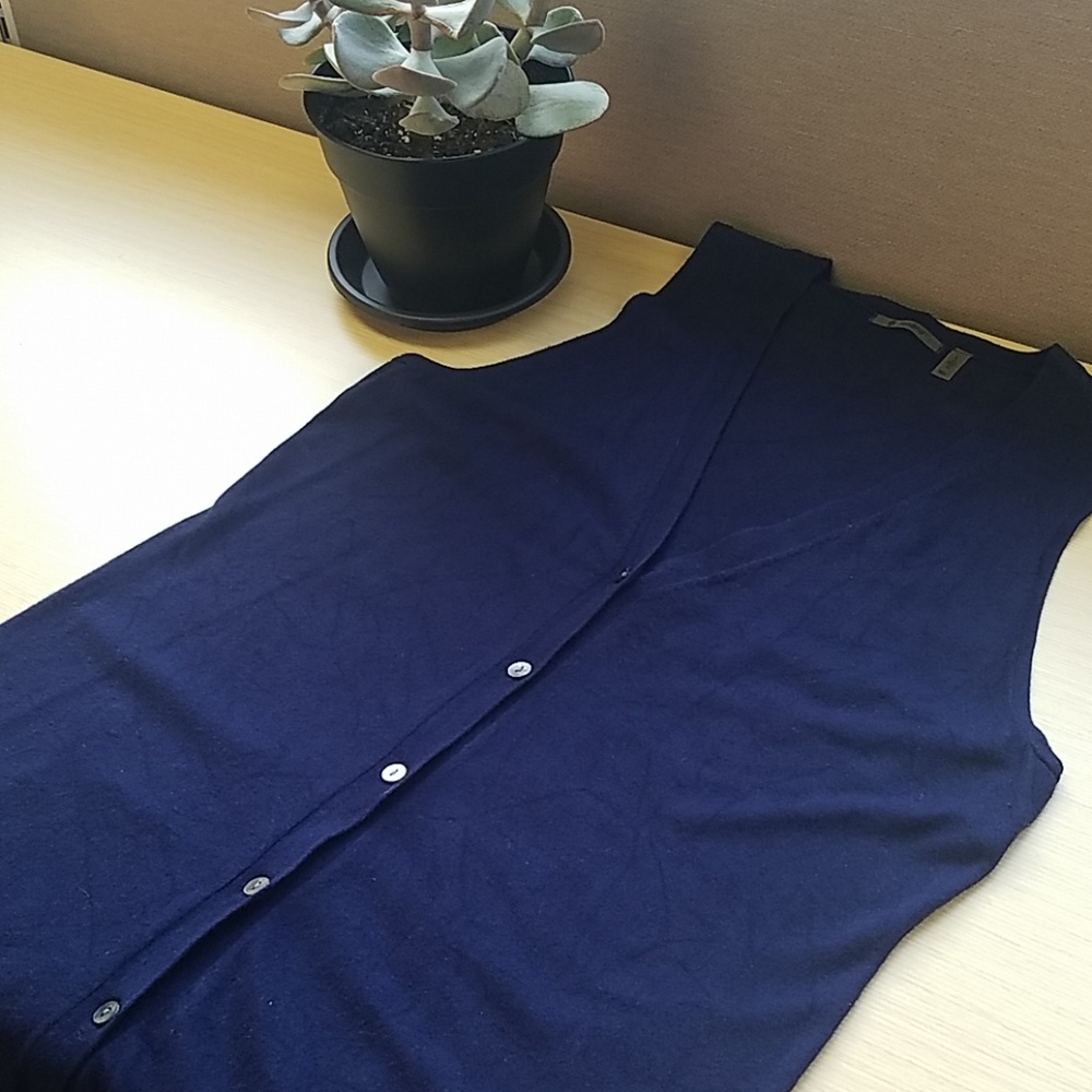 EUC Jonano Boyfriend Sweater Vest